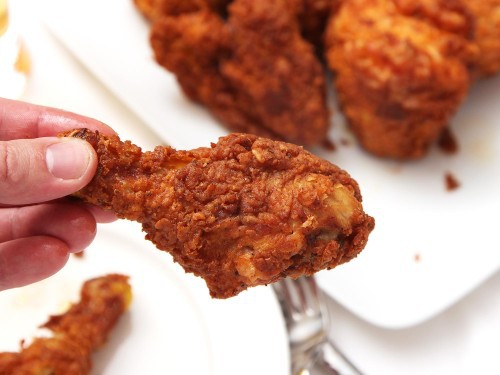 KFC fűszeres csirke – bemutatjuk a titkos pác recept